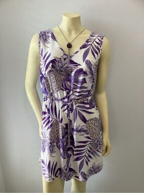 Sleeveless V-Neck Purple Tropical Print Midi Dress
